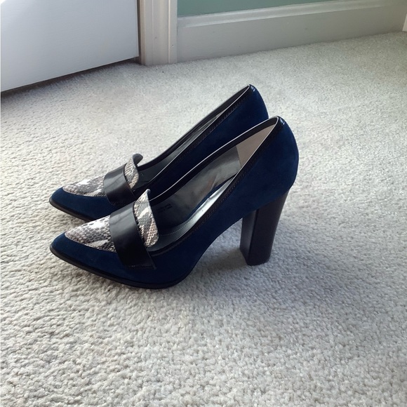 Tahari Aimee loafer - Picture 4 of 6